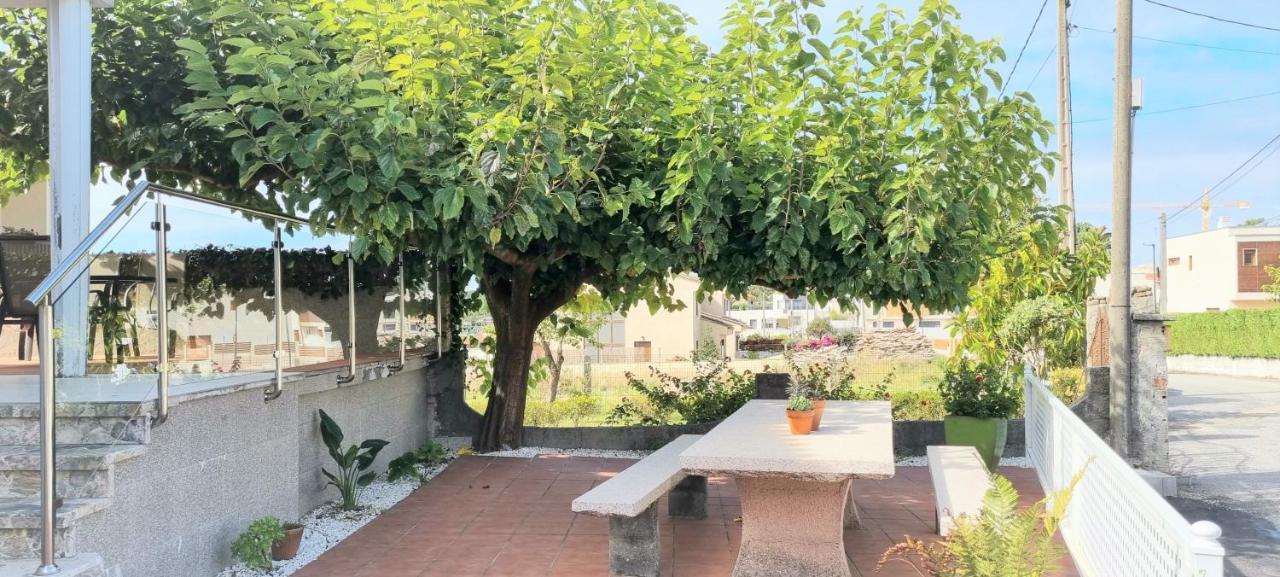 Apartamentos Turisticos Casa Sandra Sanxenxo Exterior foto